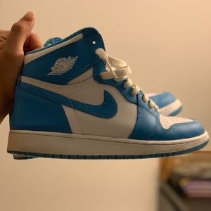 Air Jordan 1 Retro High OG “UNC”